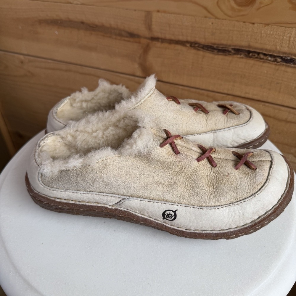 Born Mohawk Shearling Suede Native Boho Sz 8 Winter Clog Slippers Cottagecore
